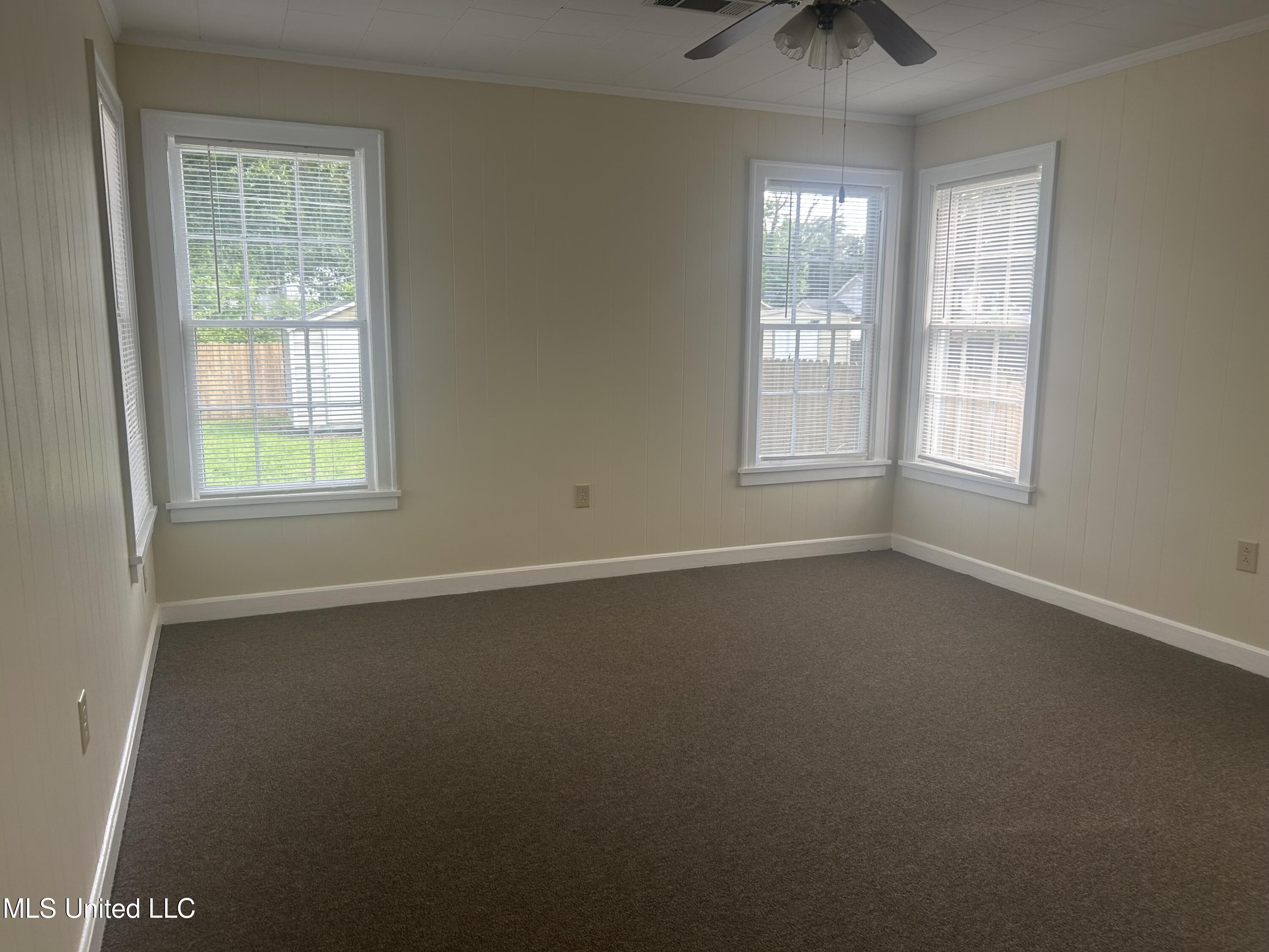 501 W Jefferson Avenue, Greenwood, Mississippi image 6