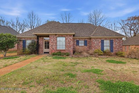 Homes For Sale - 115 Harvey Circle<br/> Canton, MS 39046