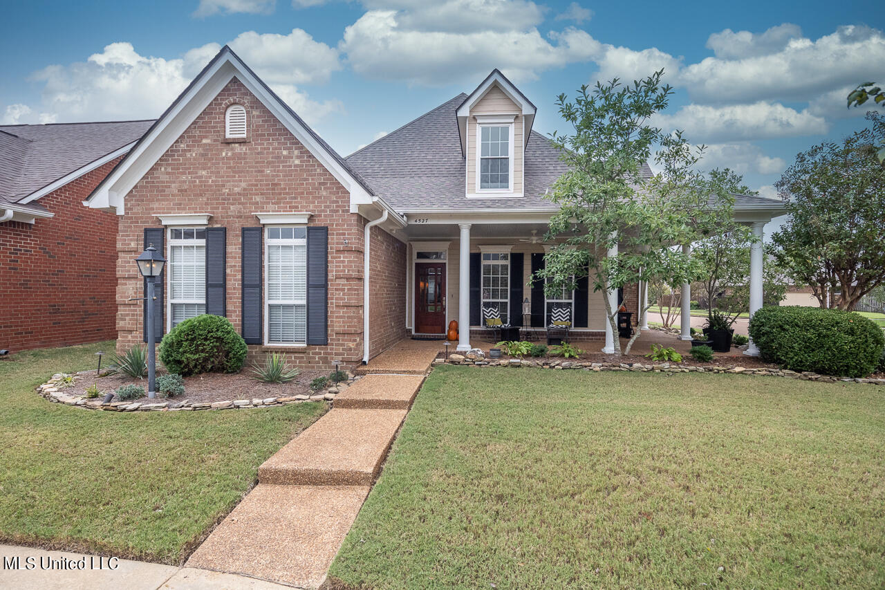 4527 Stone Park Boulevard, Olive Branch, Mississippi image 1