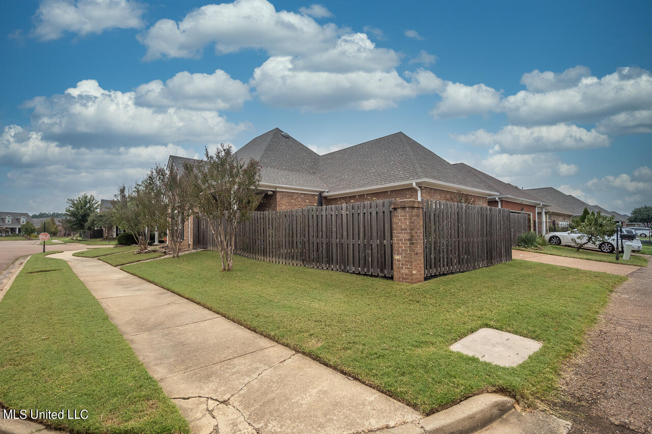 4527 Stone Park Boulevard, Olive Branch, Mississippi image 38