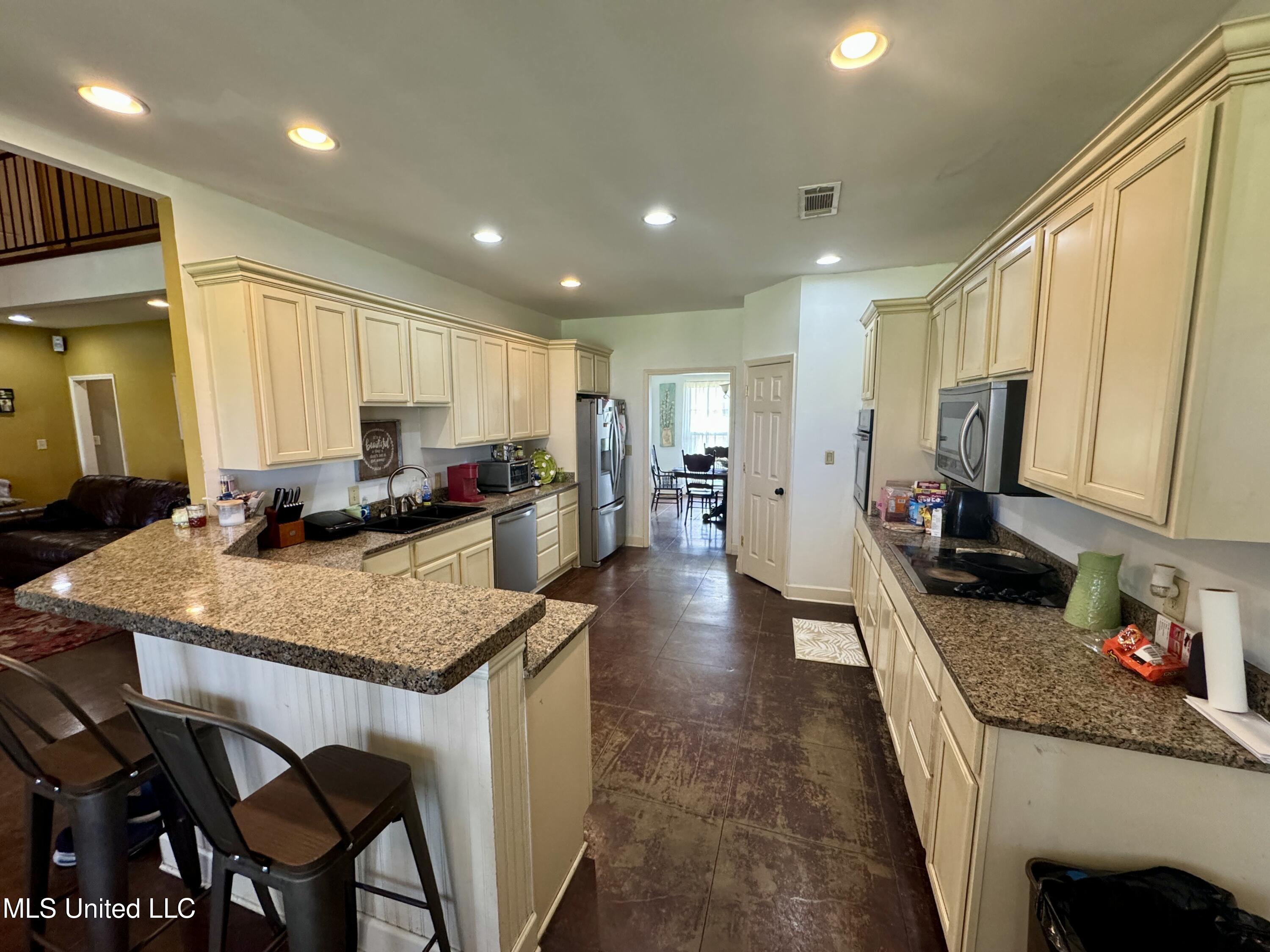 64 Horseshoe Drive, Merigold, Mississippi image 5
