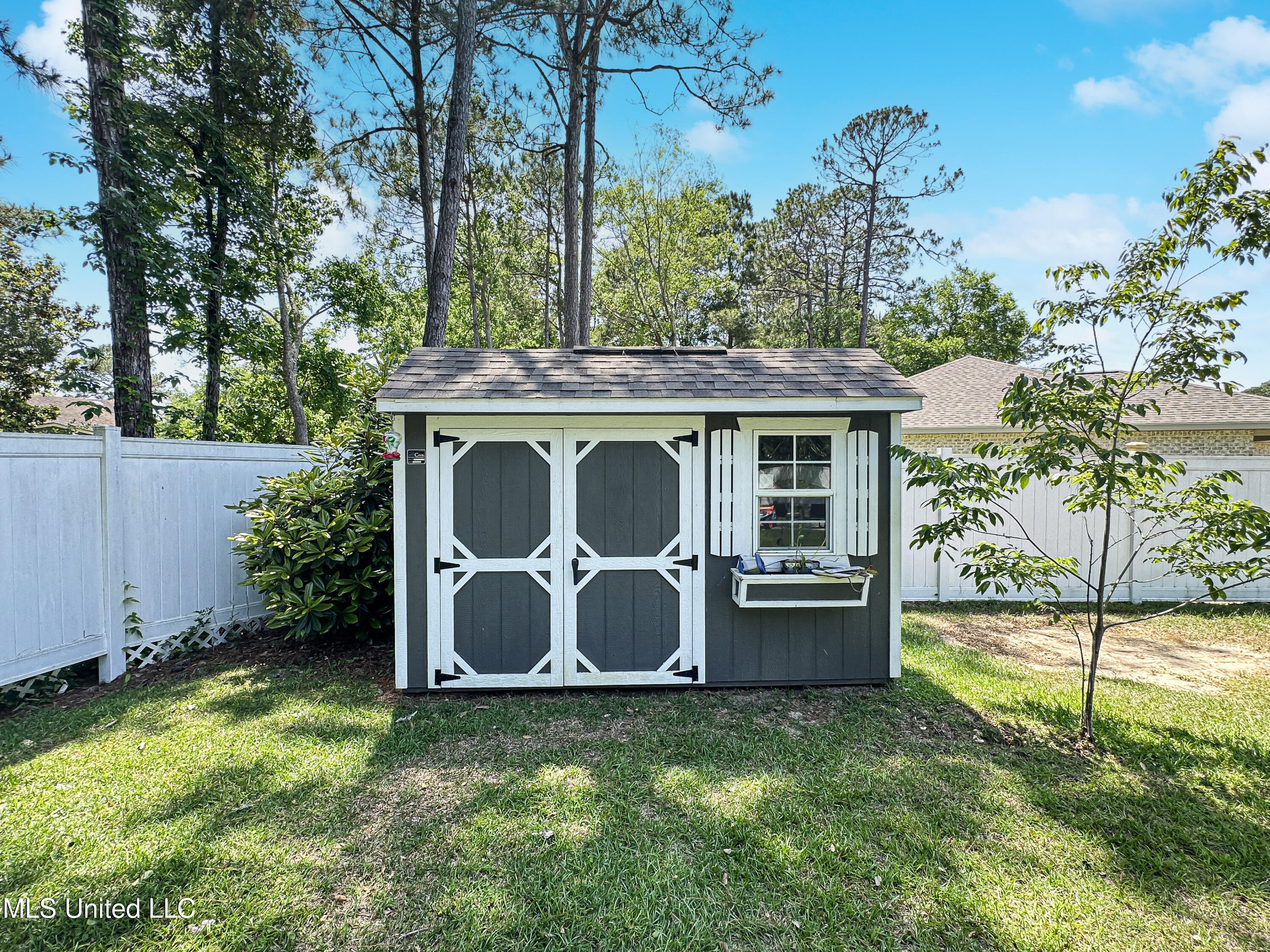 1800 E Amar, Gautier, Mississippi image 18