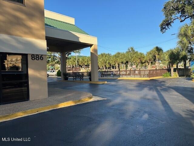 Biloxi, Mississippi 39530, United States, ,Commercial,Active,18395