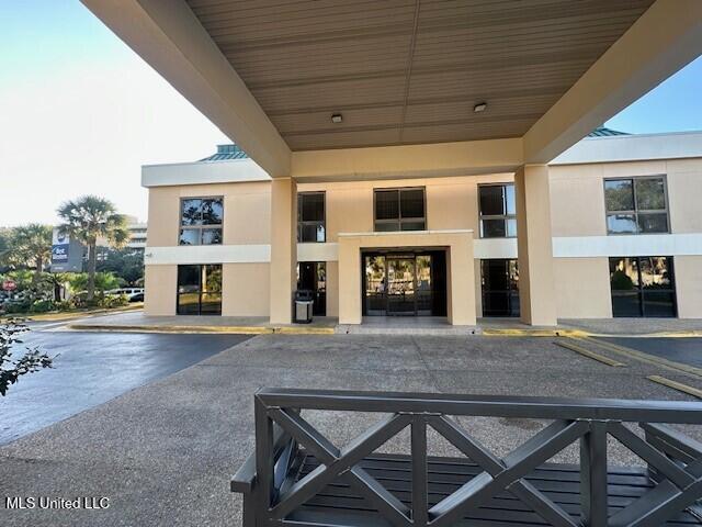 Biloxi, Mississippi 39530, United States, ,Commercial,Active,18395