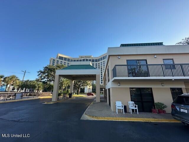 Biloxi, Mississippi 39530, United States, ,Commercial,Active,18395