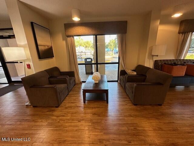 Biloxi, Mississippi 39530, United States, ,Commercial,Active,18395