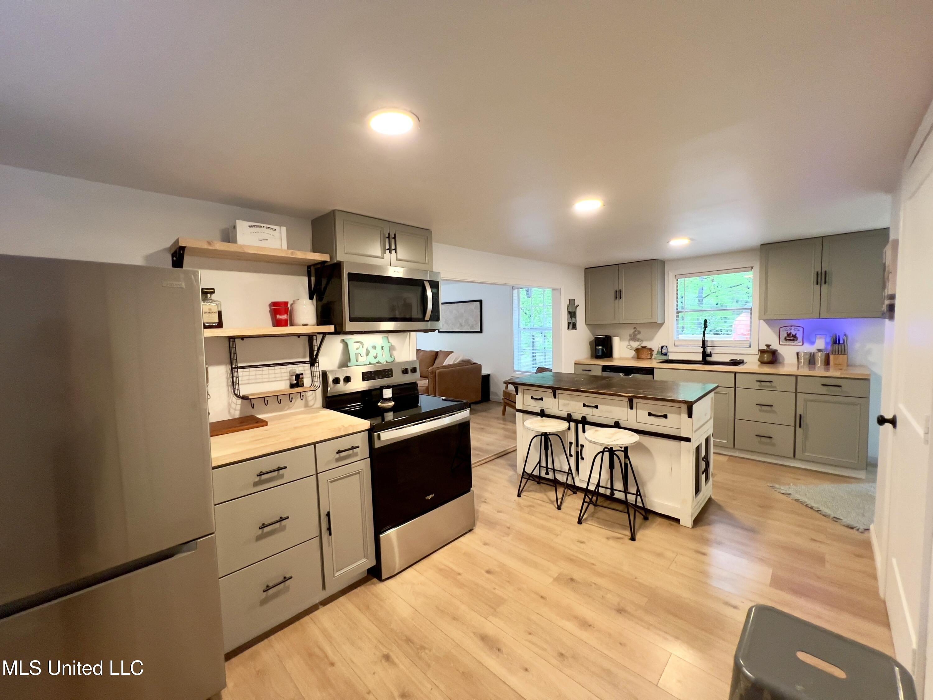 100 Dogwood Drive, Ashland, Mississippi image 4
