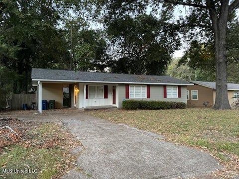Homes For Sale - 205 Holly Drive<br/> Adams County, Natchez, MS 39120