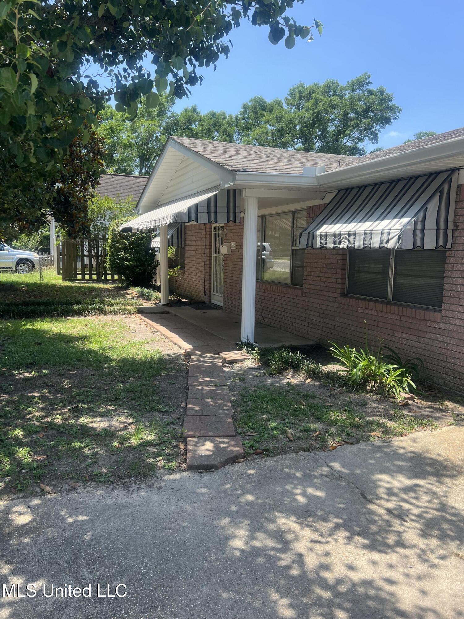 241 Iroquois Street, Biloxi, Mississippi image 3