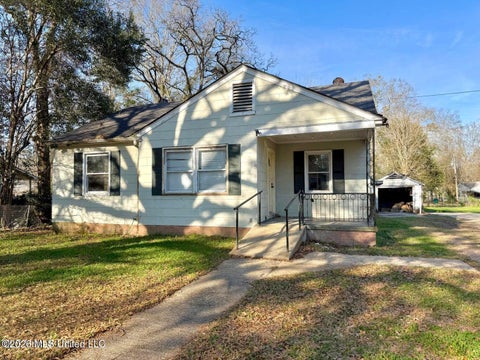 Homes For Sale - 254 Rogers Circle<br/> Brookhaven, MS 39601