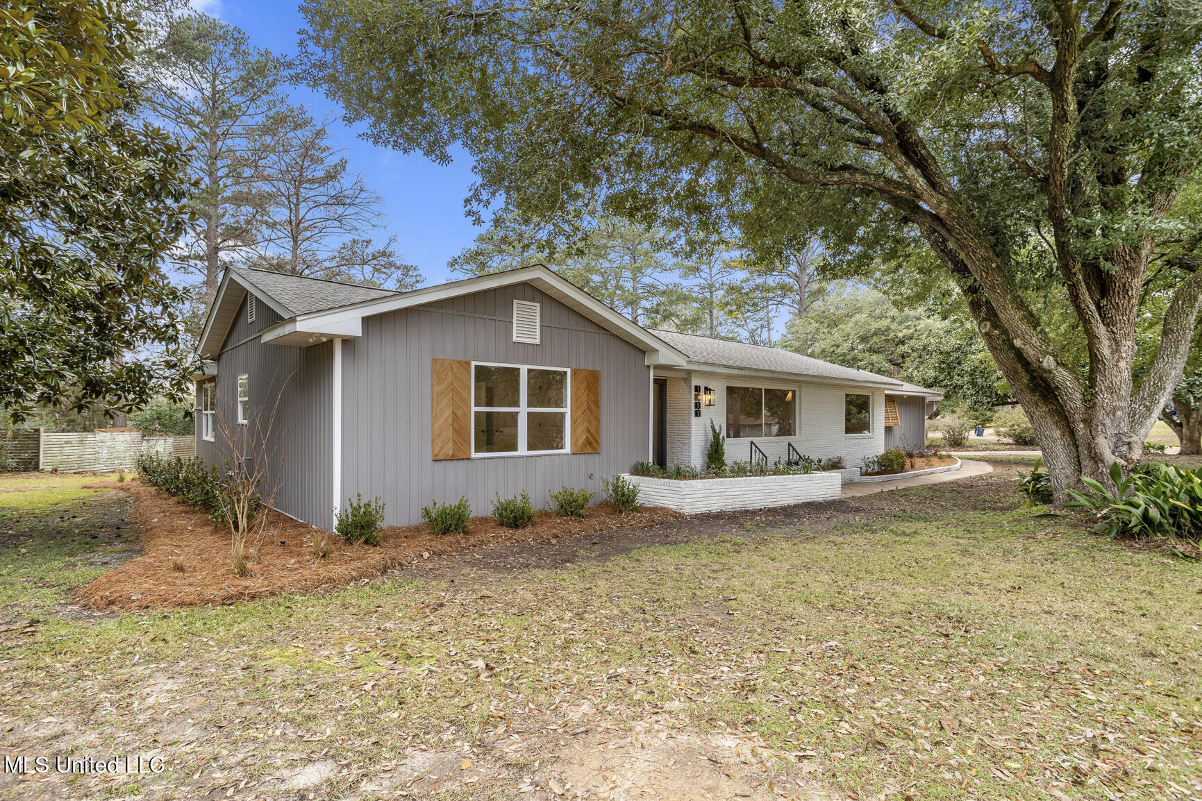 1457 Douglass Drive, Jackson, Mississippi image 3