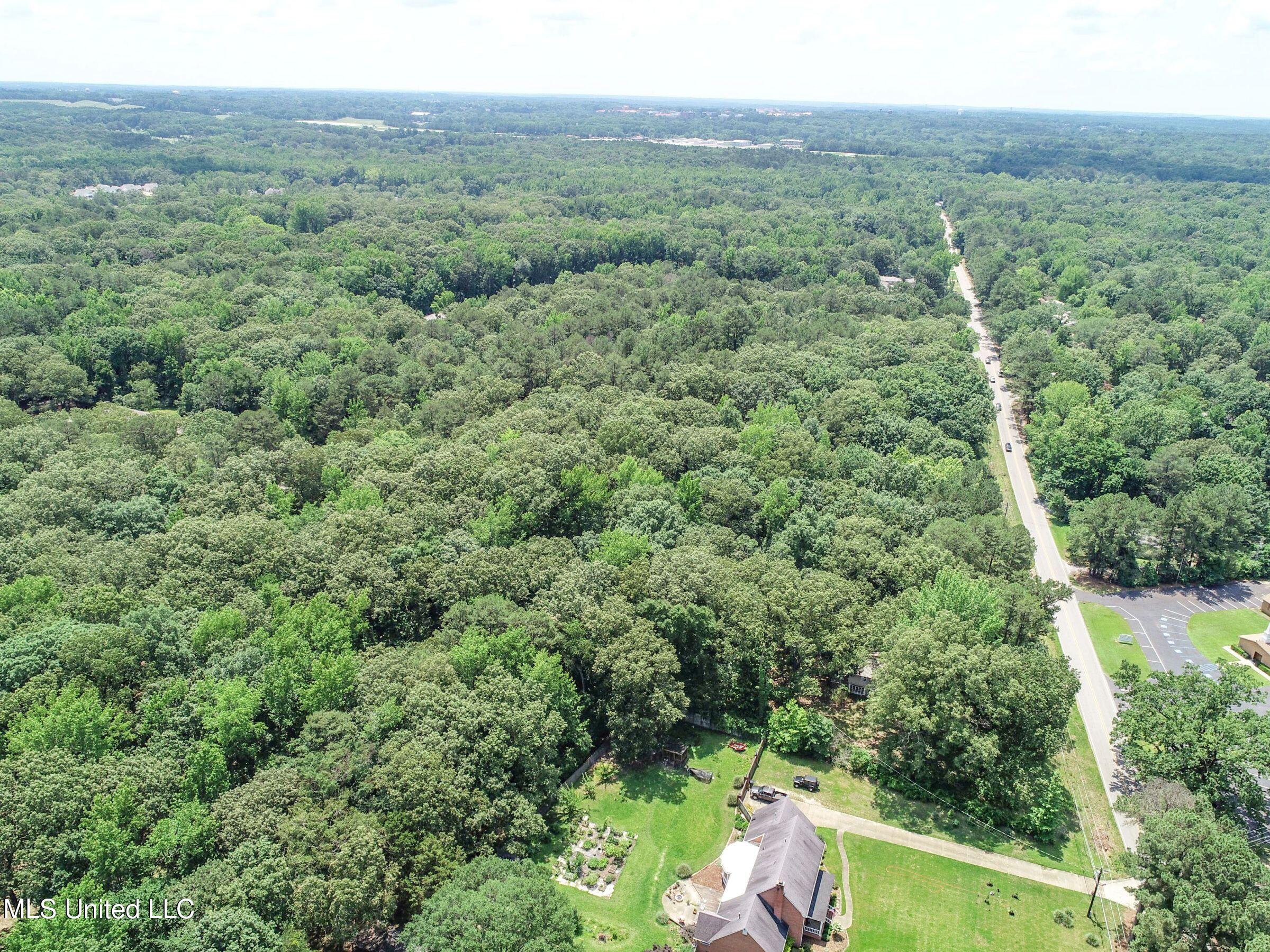 112 College Hill Road, Oxford, Mississippi image 16