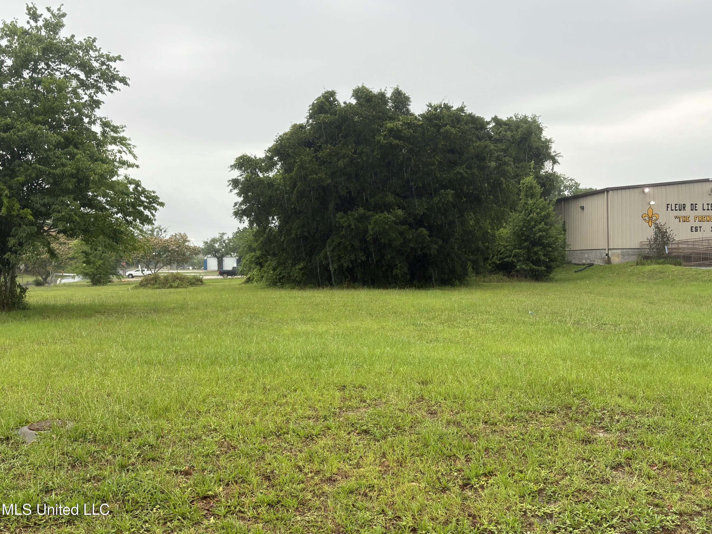 186 Howard Avenue, Biloxi, Mississippi image 3