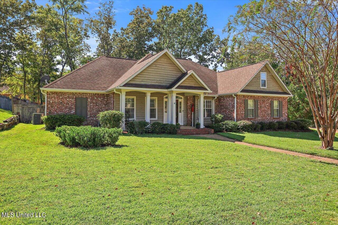 251 Woodland Brook Drive, Madison, Mississippi image 2