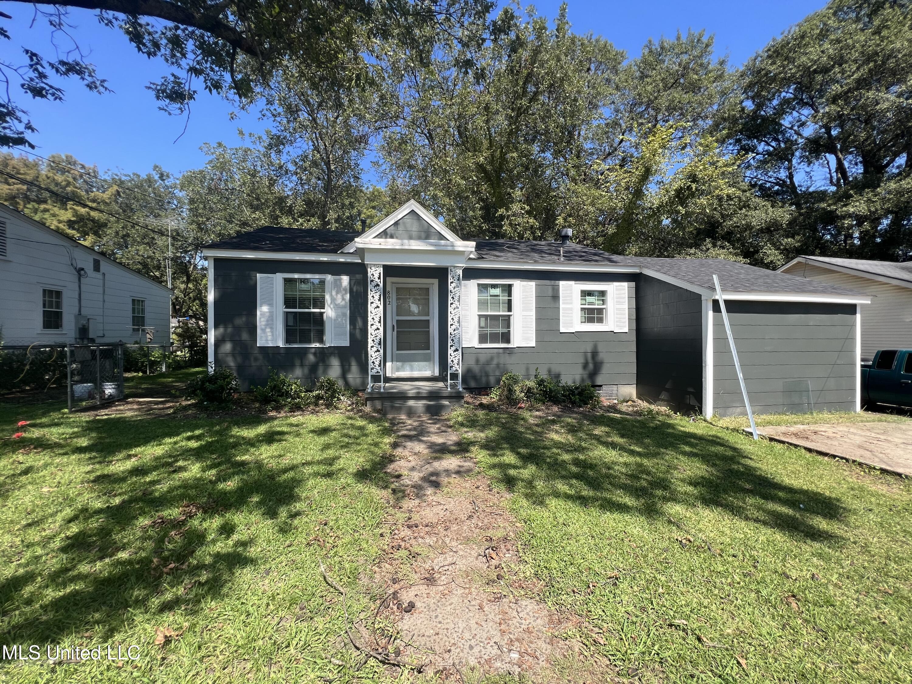 802 Farmer Street, Cleveland, Mississippi image 1