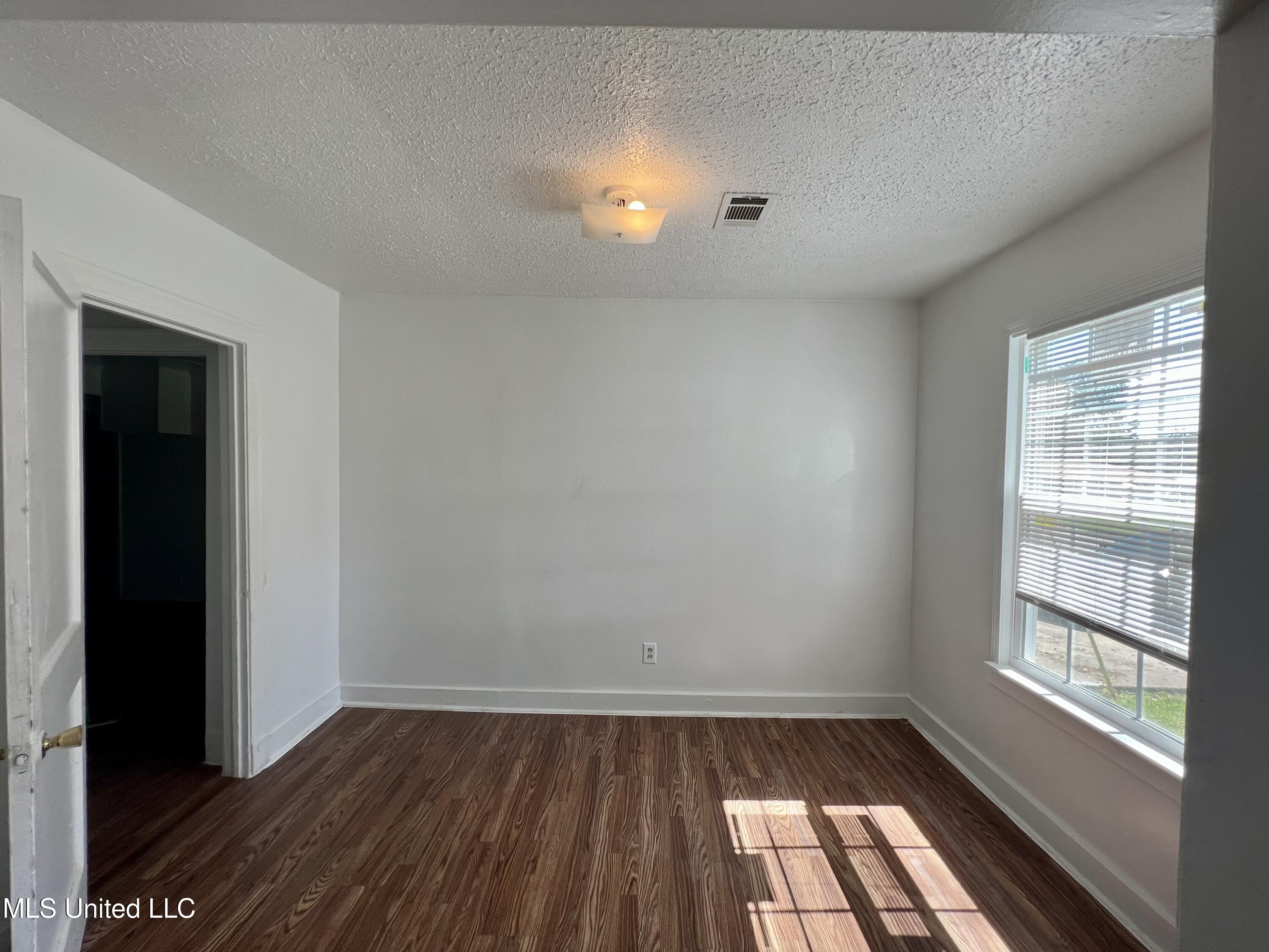 802 Farmer Street, Cleveland, Mississippi image 2
