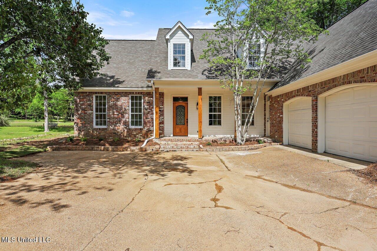 138 Sunflower Road, Madison, Mississippi image 2