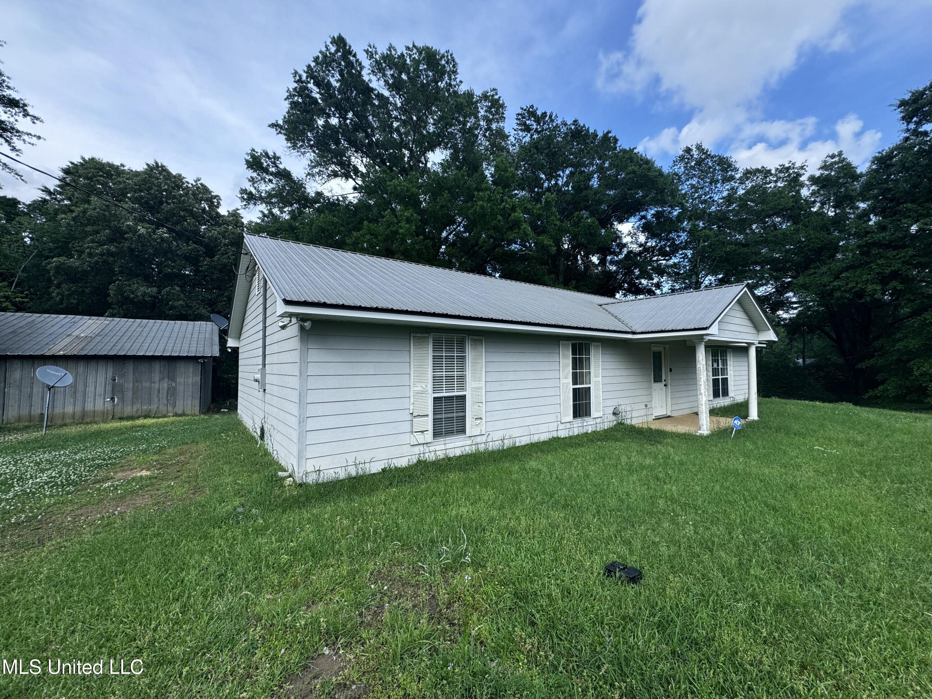 2288 Harperville Road, Forest, Mississippi image 16