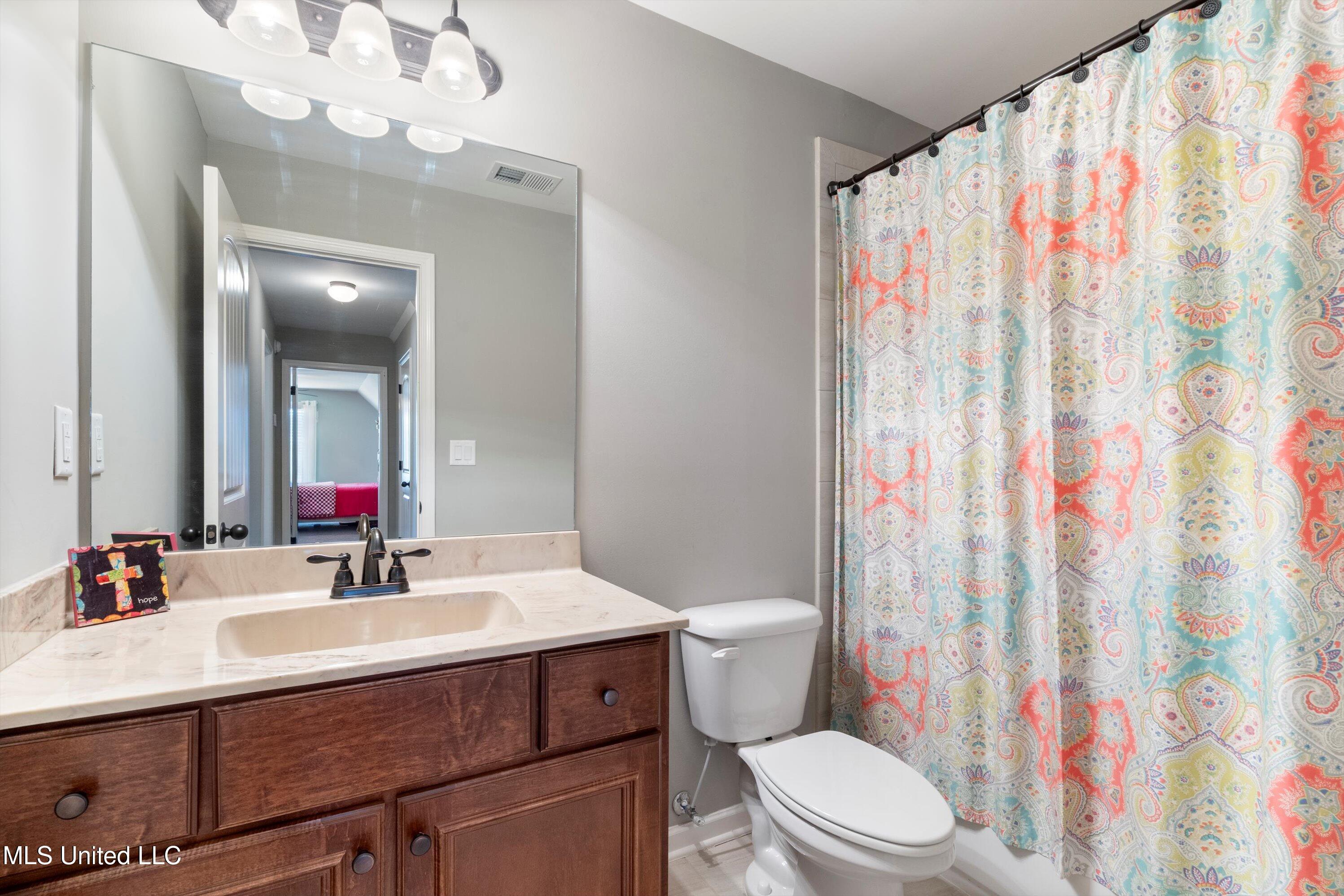4682 Riva Ridge Drive, Olive Branch, Mississippi image 24