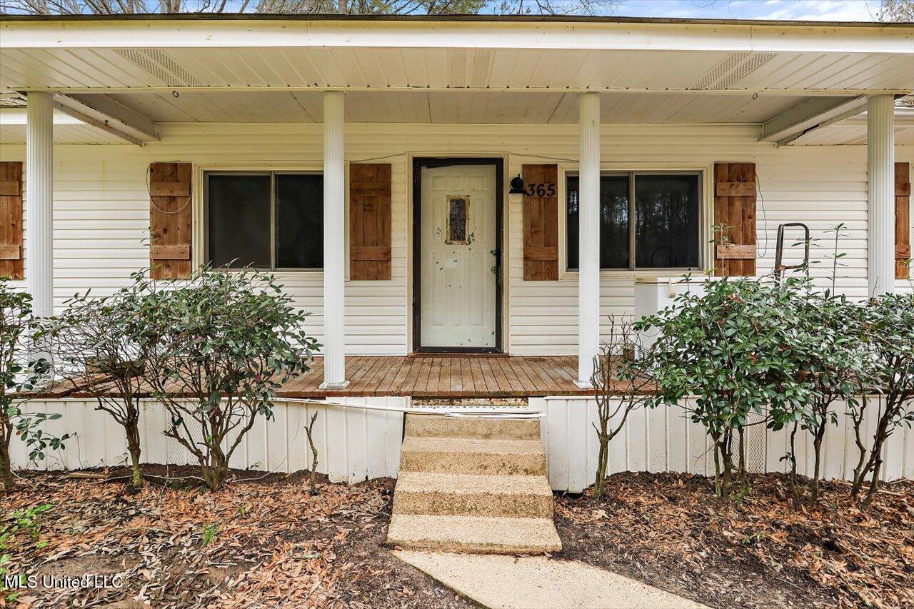 365 Applewood Lane, Brandon, Mississippi image 4