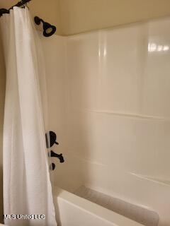 3808 Acadian Village Drive, Ocean Springs, Mississippi image 33
