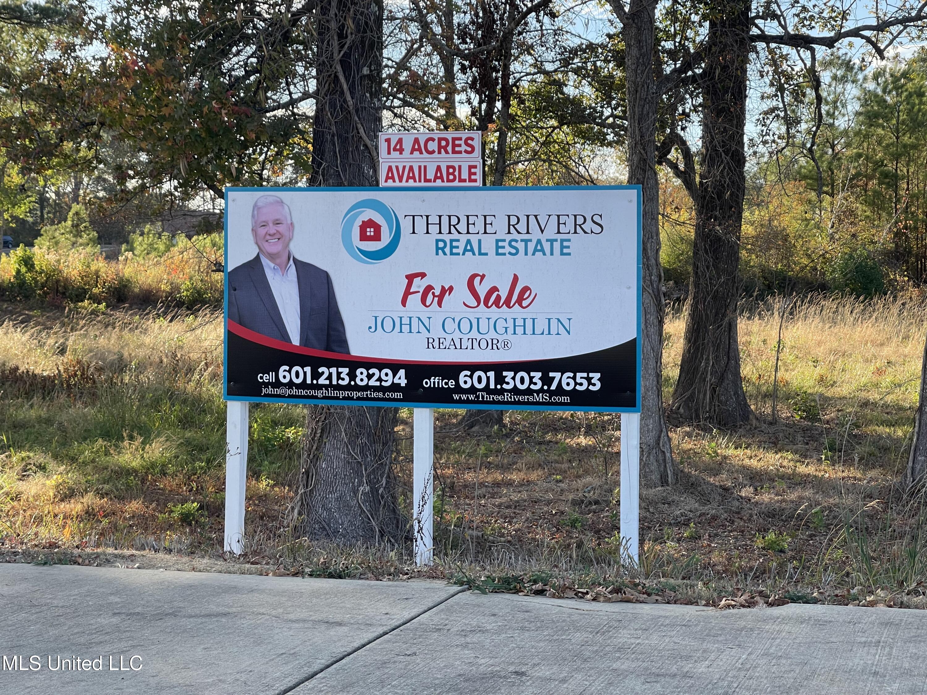 01 Pinehaven Drive, Clinton, Mississippi image 9