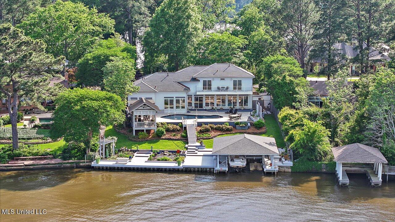 205 Audubon Point Drive, Brandon, Mississippi image 2