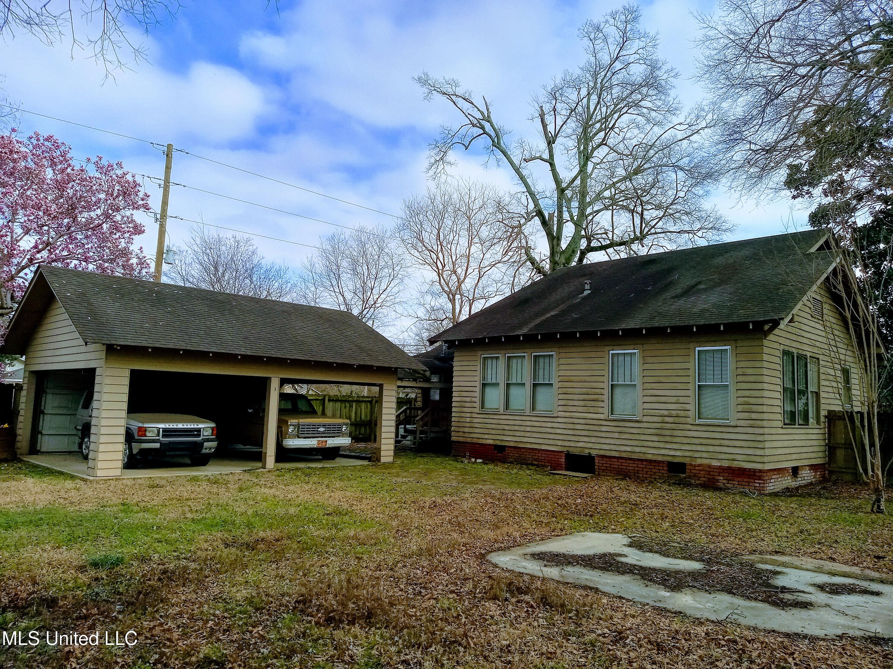 309 E Percy Street, Indianola, Mississippi image 8