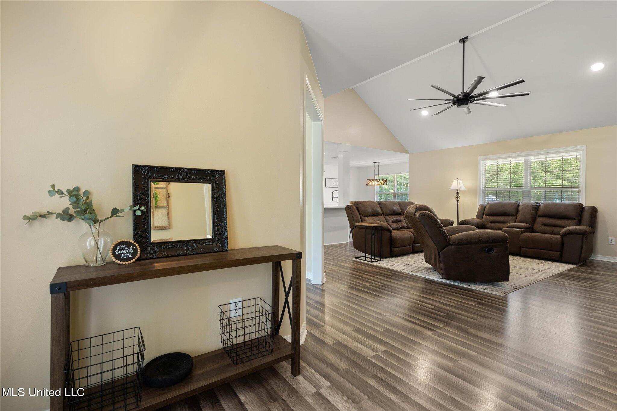 1910 Homestead Lane, Wilmer, Alabama image 3