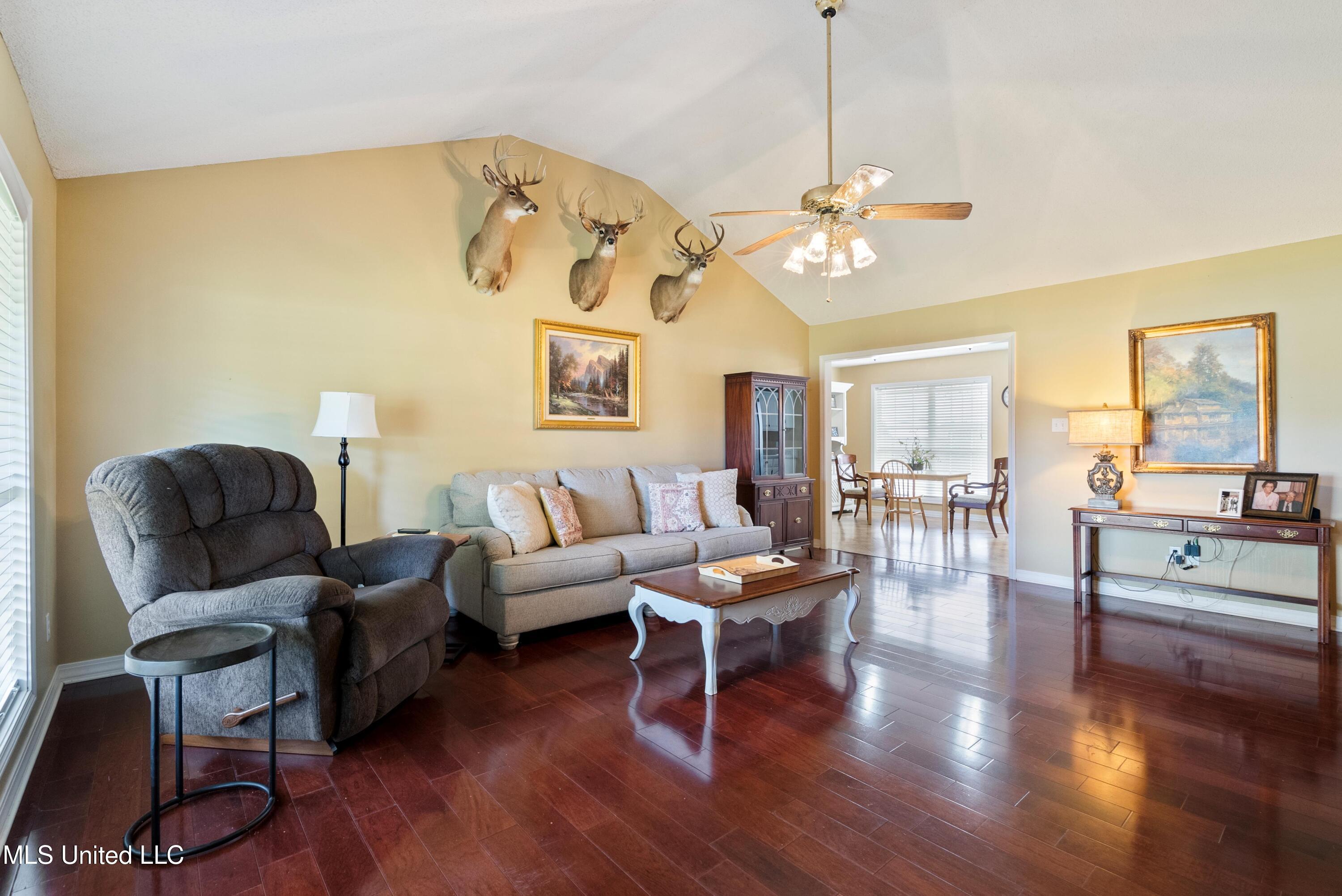 564 Glendale Road, New Albany, Mississippi image 3