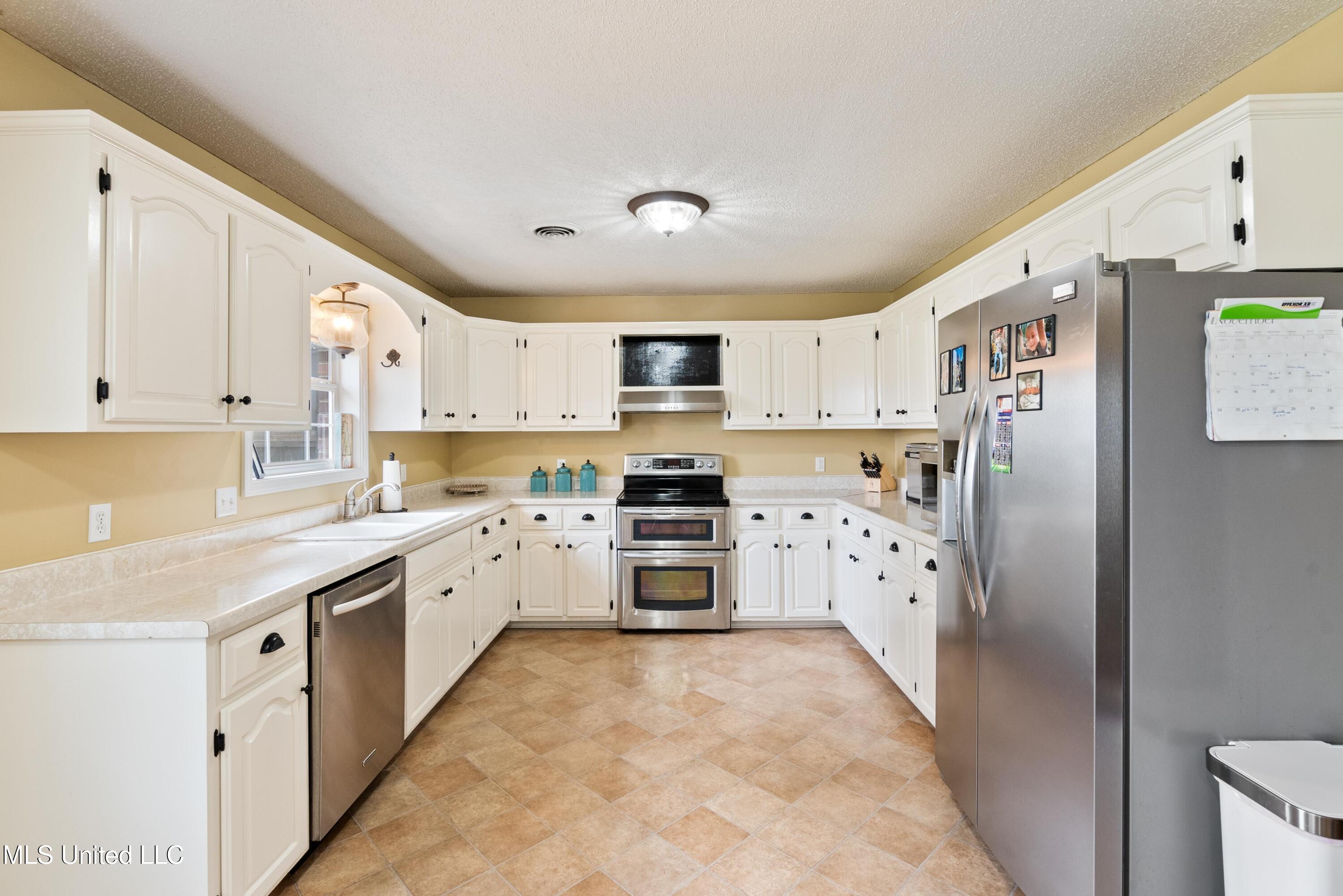 564 Glendale Road, New Albany, Mississippi image 6
