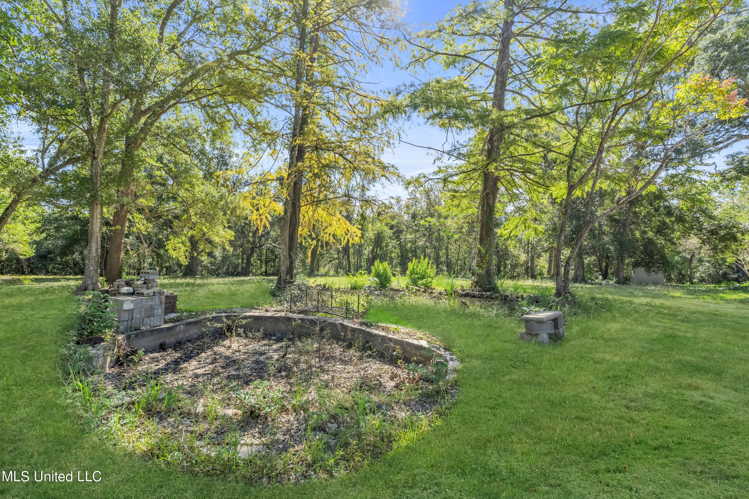 1315 Dubuc Lane, Waveland, Mississippi image 9