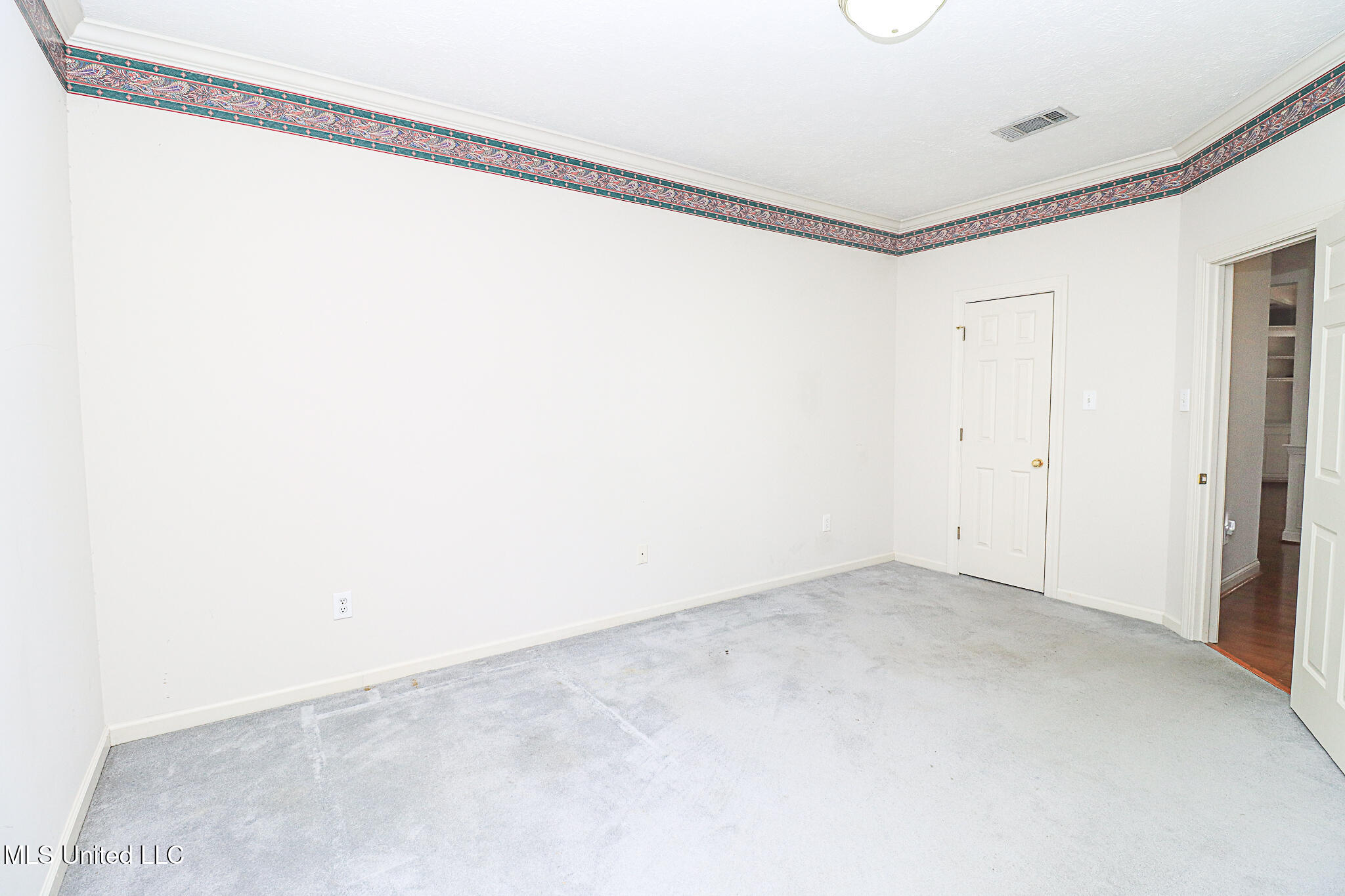 567 Spring Lake Drive, Pearl, Mississippi image 42