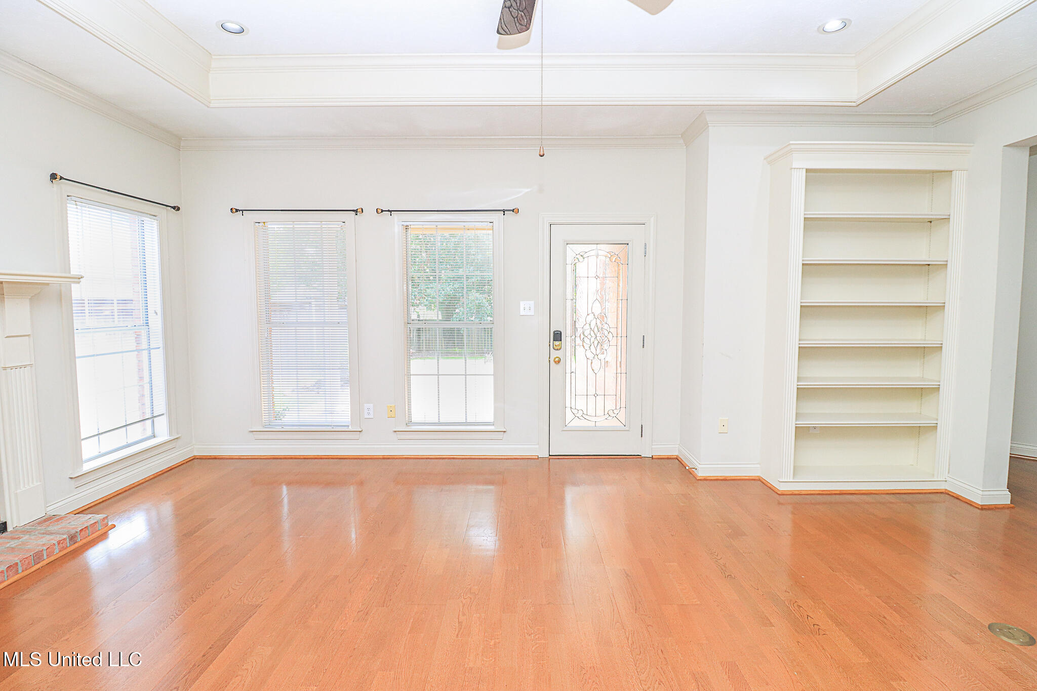 567 Spring Lake Drive, Pearl, Mississippi image 16