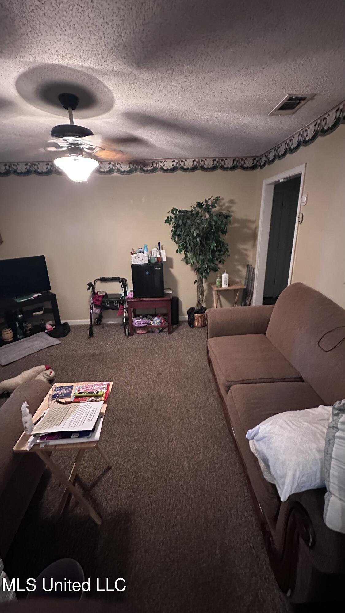 1716 Courtney Drive, Gautier, Mississippi image 4