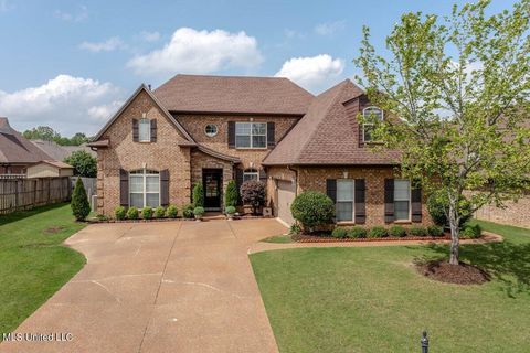 Single Family Residence in Southaven MS 3298 Forest Bend Drive.jpg