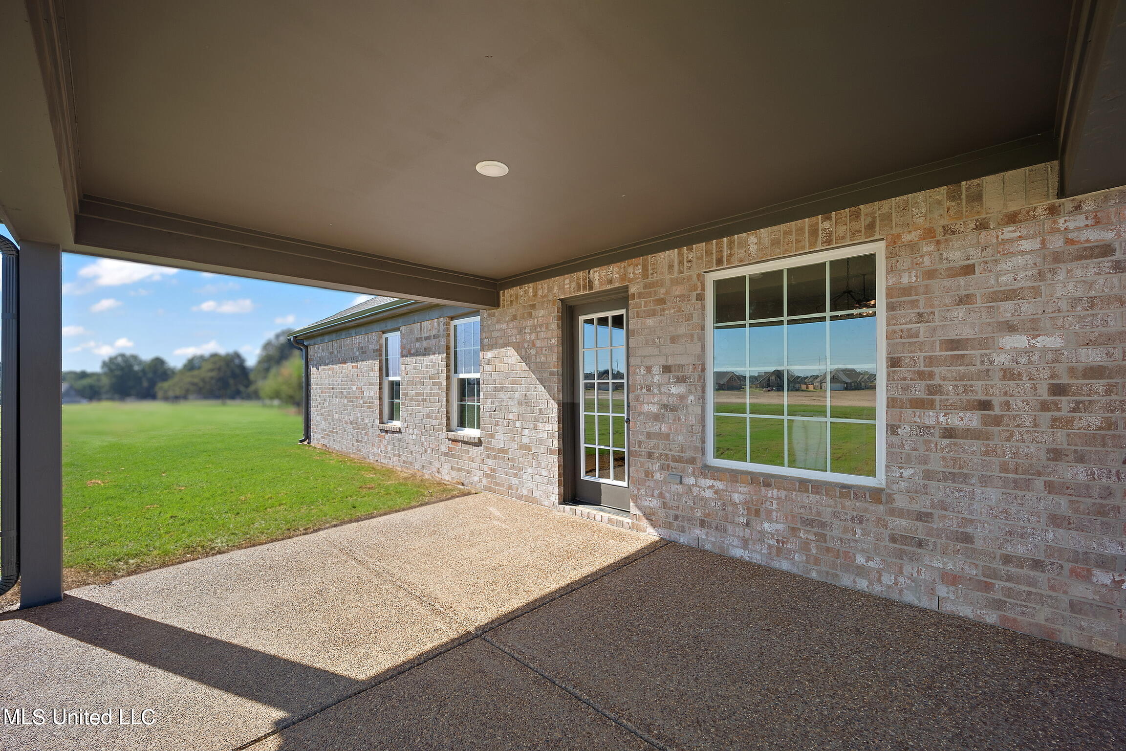 2382 Franklin Drive, Southaven, Mississippi image 25