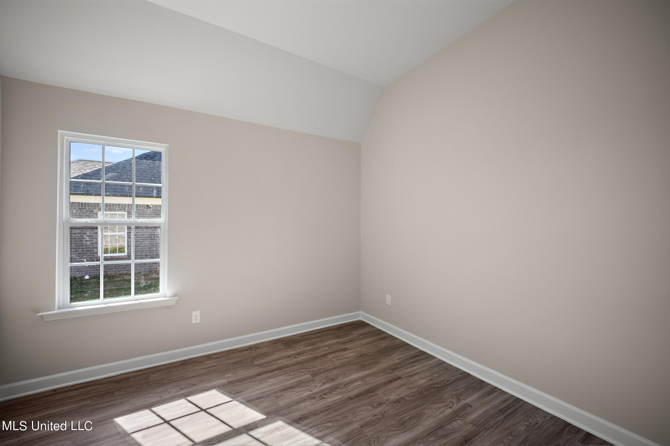 2382 Franklin Drive, Southaven, Mississippi image 11