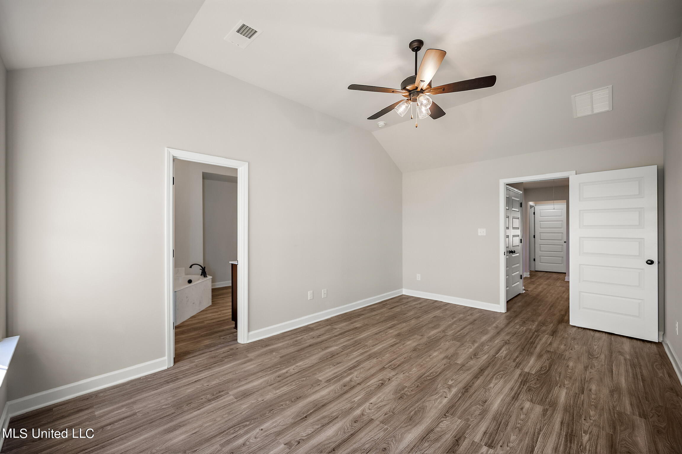 2382 Franklin Drive, Southaven, Mississippi image 16