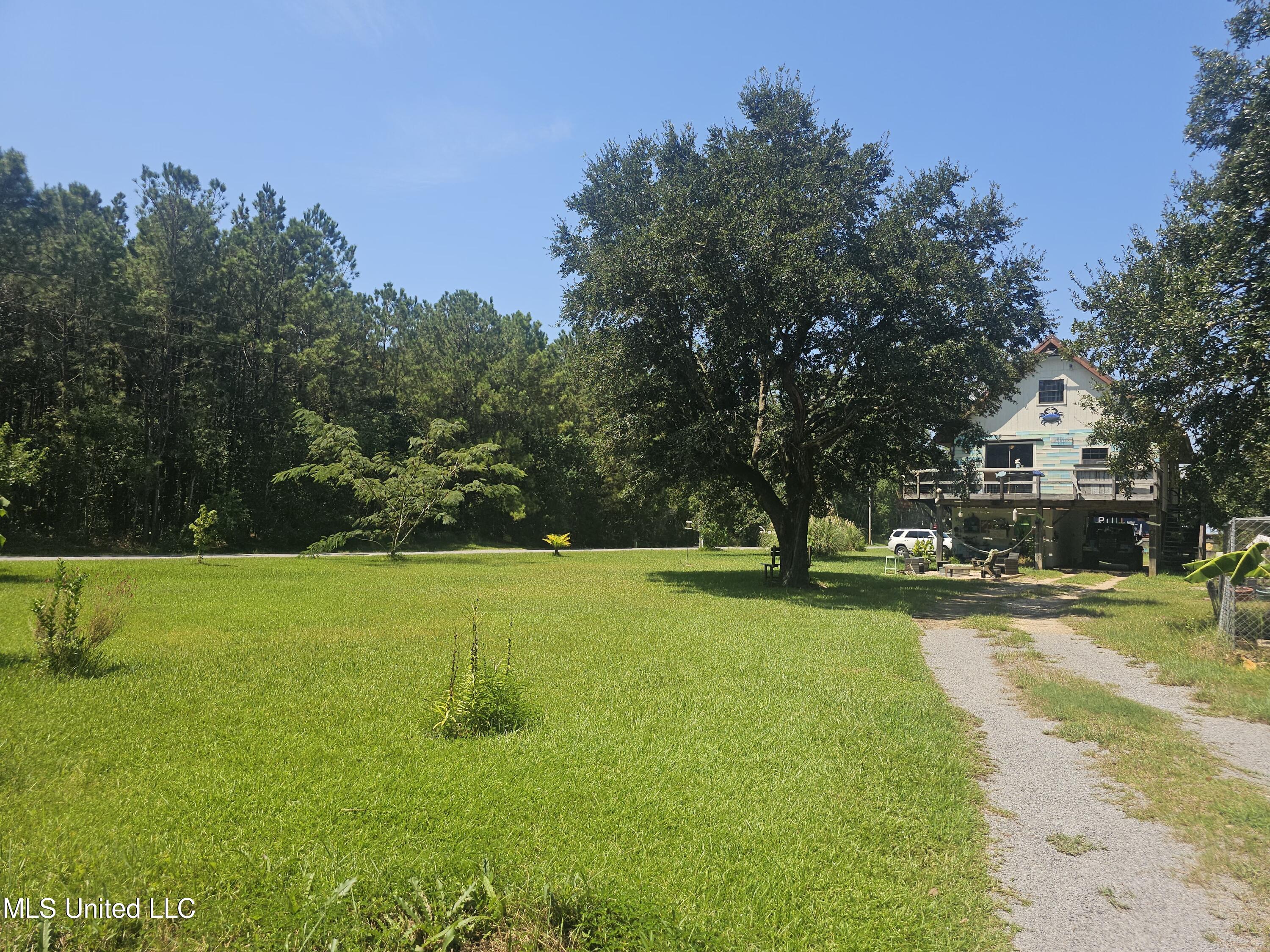 307 Deroche Boulevard, Bay Saint Louis, Mississippi image 5