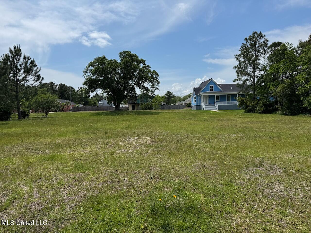 105 Edward Drive, Gulfport, Mississippi image 1