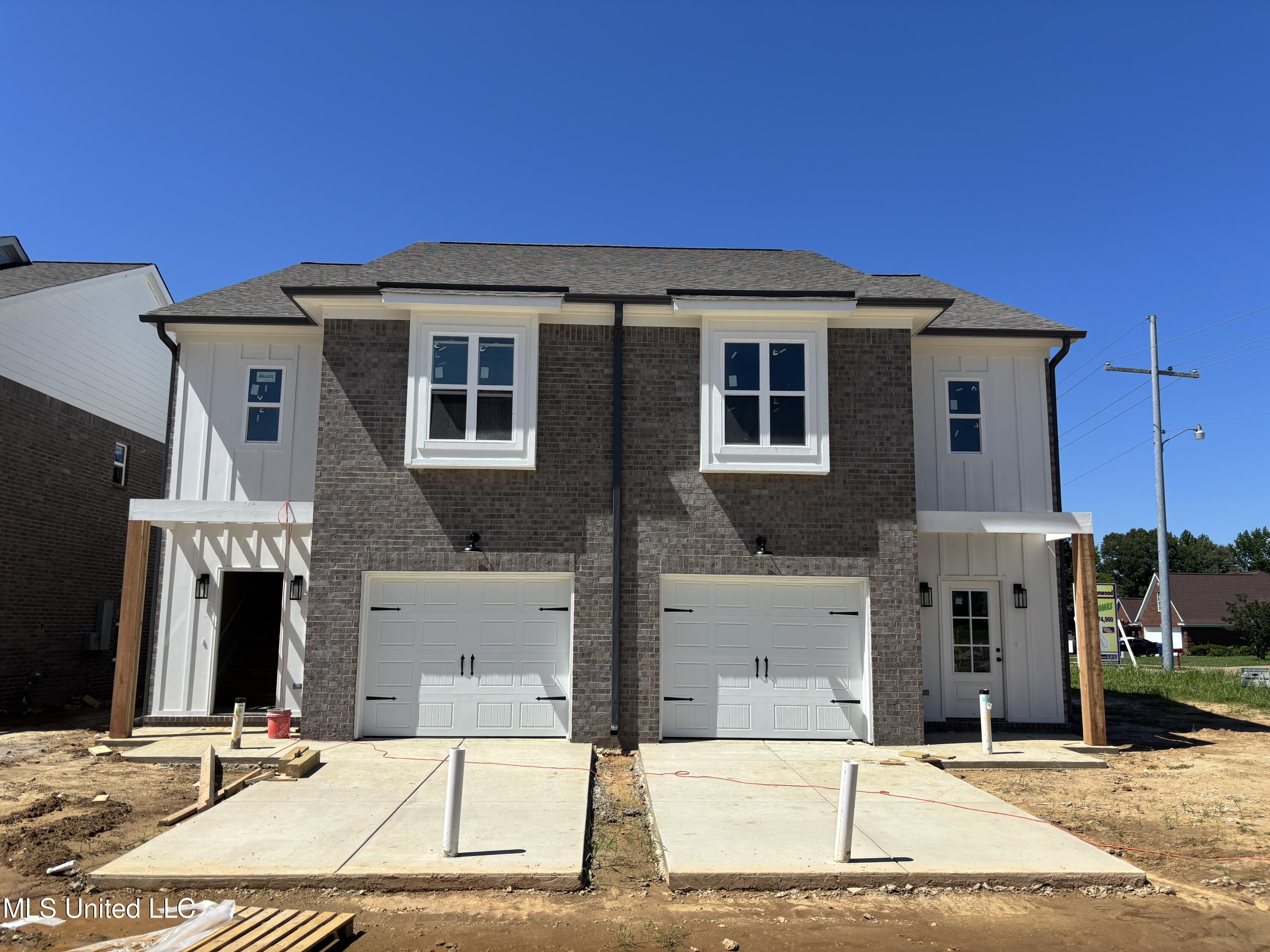 4360 W Ravenwood Park, Horn Lake, Mississippi image 2