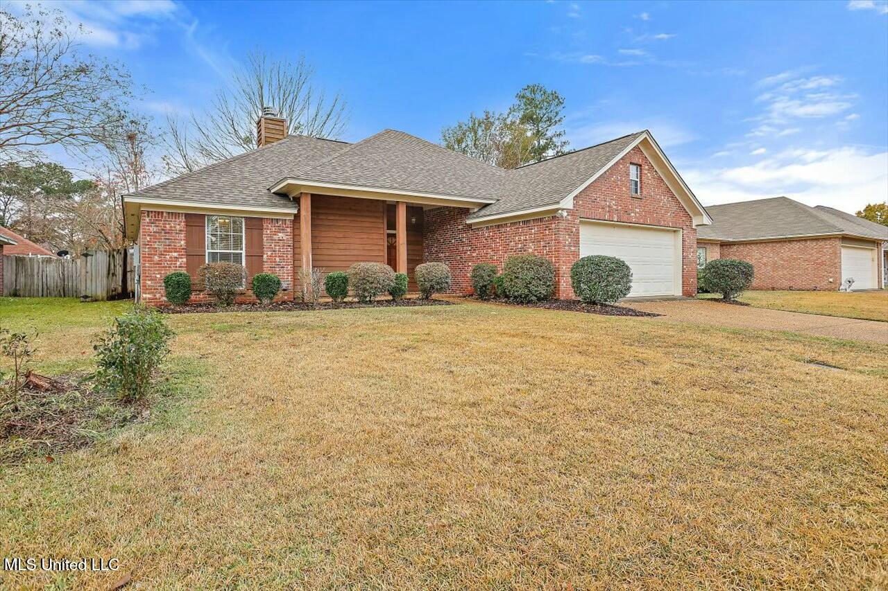 304 Silverleaf Cove, Brandon, Mississippi image 2