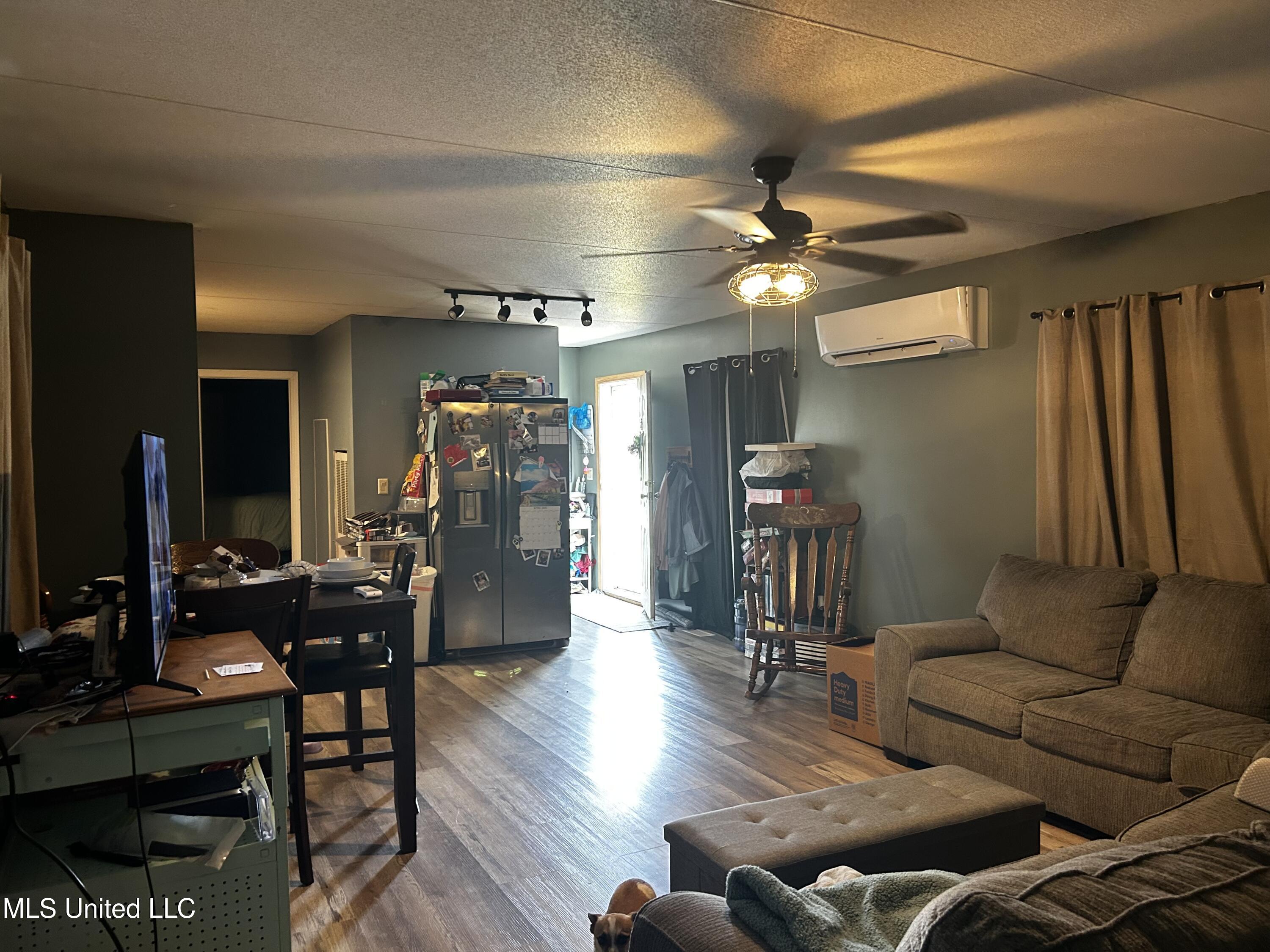 14510 Oak Haven Drive, Moss Point, Mississippi image 9