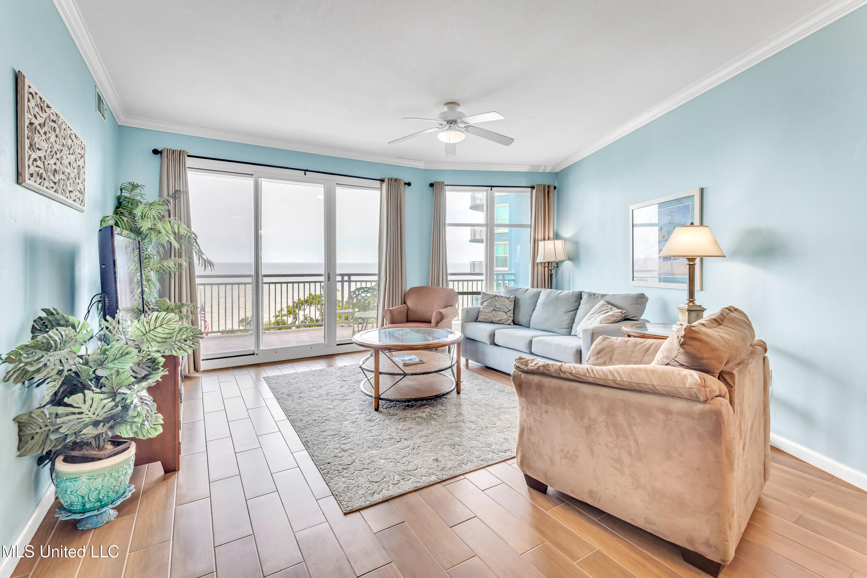 2230 Beach Drive #607, Gulfport, Mississippi image 3