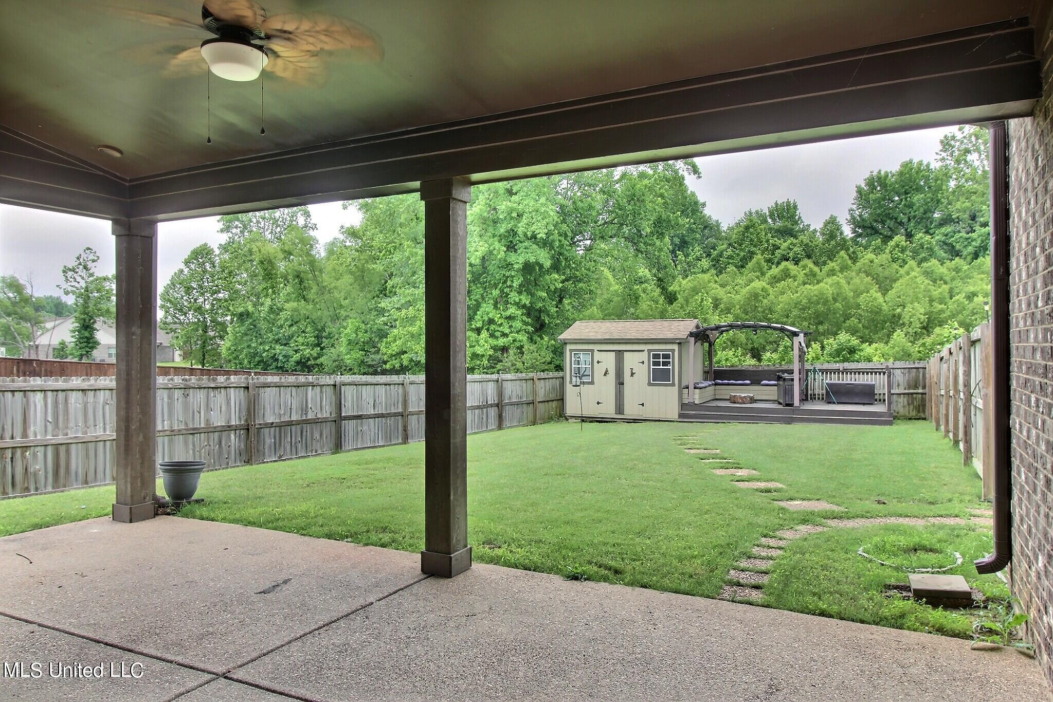 5197 Stonecrest Drive, Olive Branch, Mississippi image 18