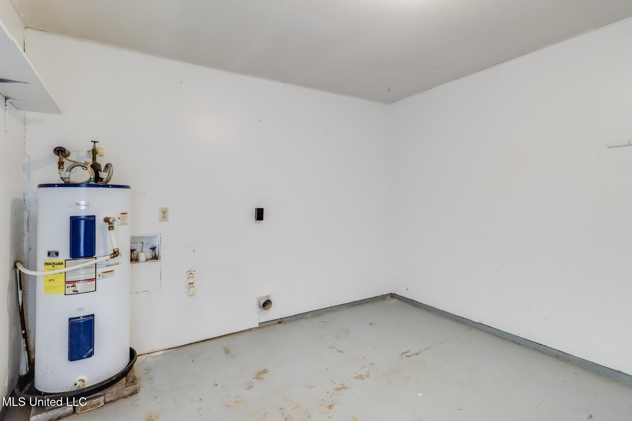 1302 Parktown Drive, Ocean Springs, Mississippi image 17