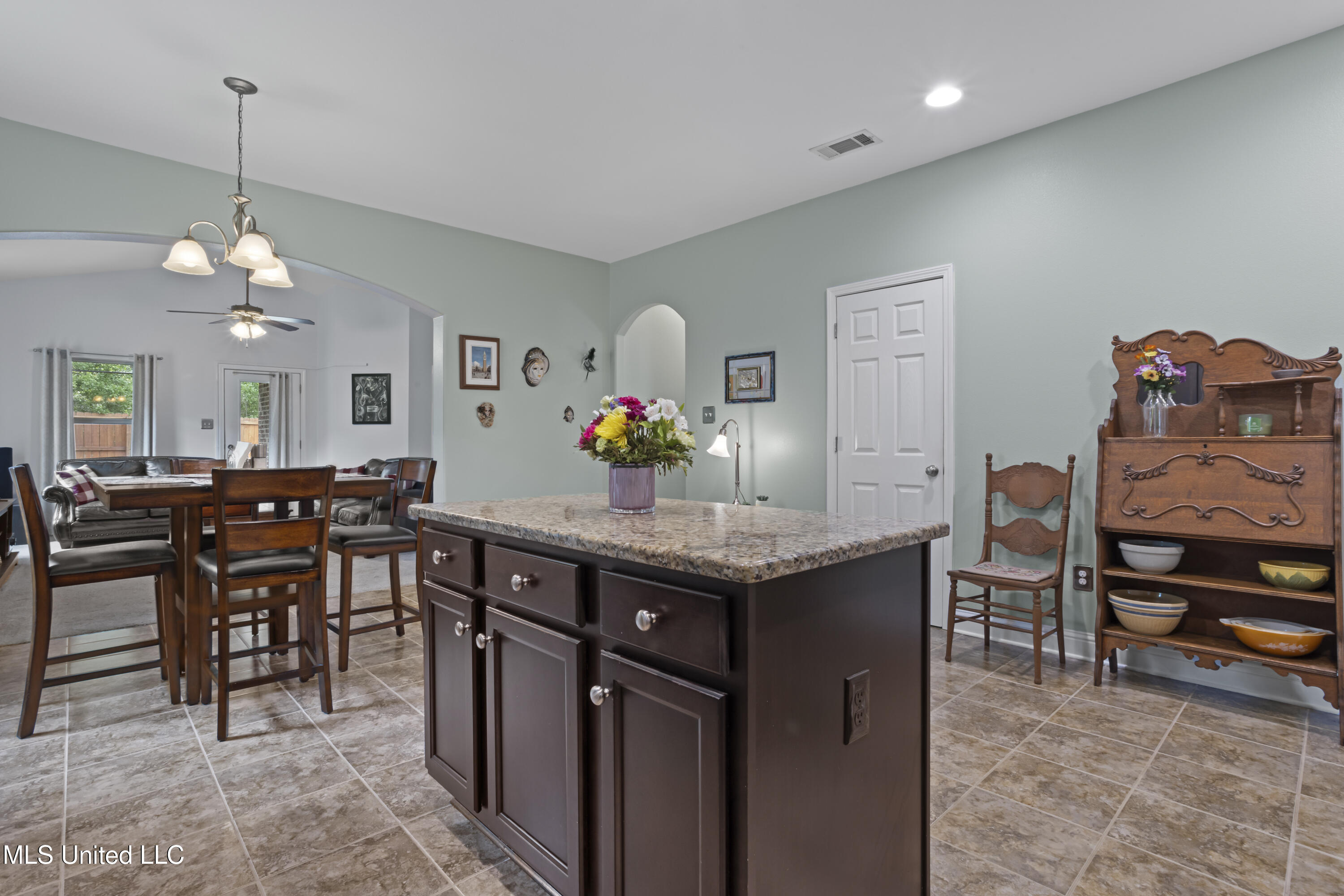 14032 Anandale Circle, Gulfport, Mississippi image 16