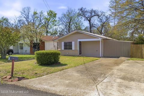 Homes For Sale - 1627 Barnwell Street<br/> Yazoo County, Yazoo City, MS 39194