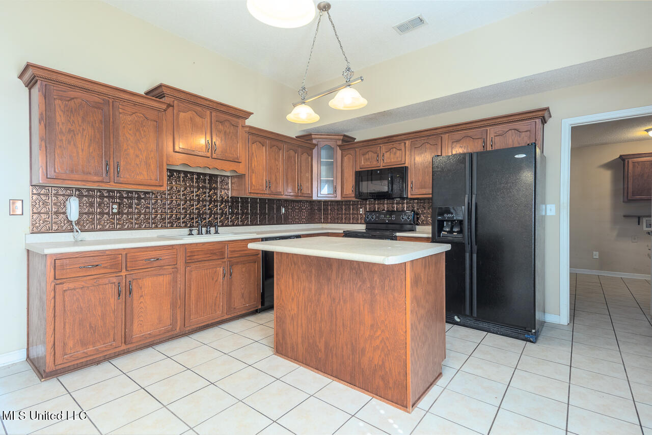3173 Eagle Rock Cove, Horn Lake, Mississippi image 3